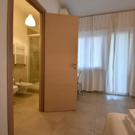 Vassallo Uno Guest house 3*
