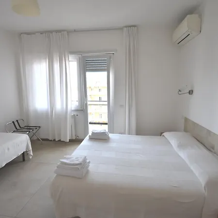 Guest house Vassallo Uno 3*